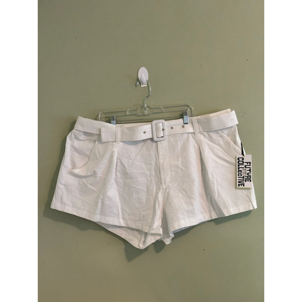 Women's Future Collective White High Waist Shorts Size 22 Plus